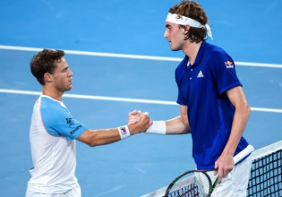 Μοναδικός στόχος η πρόκριση στους «4» για τον Τσιτσιπά