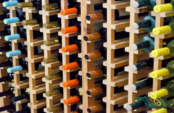 Κρασί: Στα ύψη το κόστος των υλικών συσκευασίας