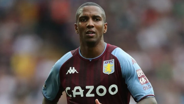 Άσλεϊ Γιανγκ: Αρνείται να… κρεμάσει τα παπούτσια του