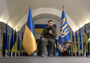 Ζελένσκι: Τάχθηκε εκ νέου υπέρ μιας συνάντησης με τον Πούτιν – Πότε απείλησε ότι θα αποχωρήσει το Κίεβο από τις συνομιλίες