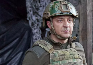 Τουρκία: Ο Ζελένσκι φορά τα δικά μας αντιβαλλιστικά προϊόντα – Τα βλέπουμε στην τηλεόραση