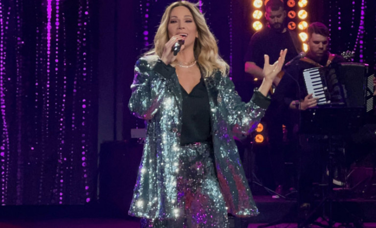 Ανάσταση με το MEGA και την Έλλη Κοκκίνου: Όλα όσα έγιναν στα γυρίσματα της εορταστικής εκπομπής