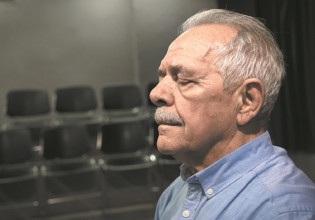 Γιώργος Αρμένης: «Πριν από το Θέατρο Τέχνης ήμουν ένα αγρίμι»