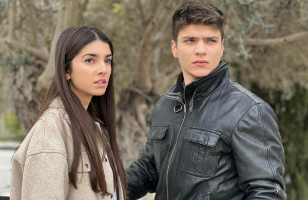 Η Γη της Ελιάς: Επιστρέφει την Κυριακή 1η Μαΐου στις 21:00