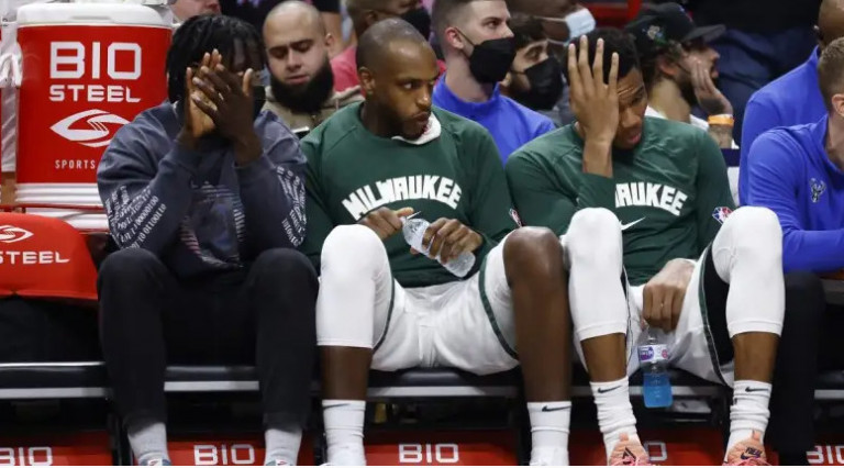 Μεγάλο σοκ για τους Μπακς του Γιάννη