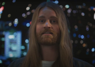 Σαμ Ράιντερ: Από το TikTok στα φαβορί της Eurovision