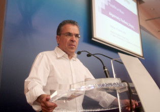 Αργύρης Ντινόπουλος: Νεκρός στα Εξάρχεια ο γιος του πρώην υπουργού Εσωτερικών