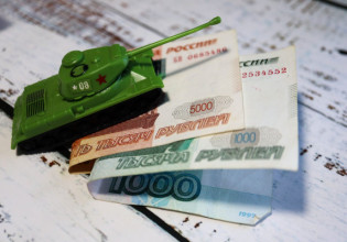 Ρούβλι: Συνεχίζεται το ράλι του ρωσικού νομίσματος – Προς νέα χαλάρωση των capital controls