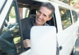 «Εδώ χωράει και νταλίκα» – Φράσεις που μπορεί να πεις όταν οδηγείς και… όταν κάνεις σεξ