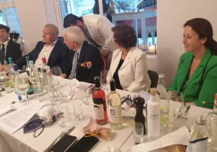 Ο Μουτζούρης, το δείπνο και ο τούρκος πρέσβης