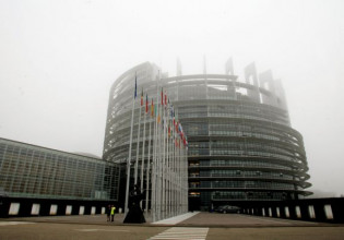 Αχαΐα: Σοκαριστικό τροχαίο με ένα νεκρό – Σοβαρά τραυματισμένη μια 19χρονη