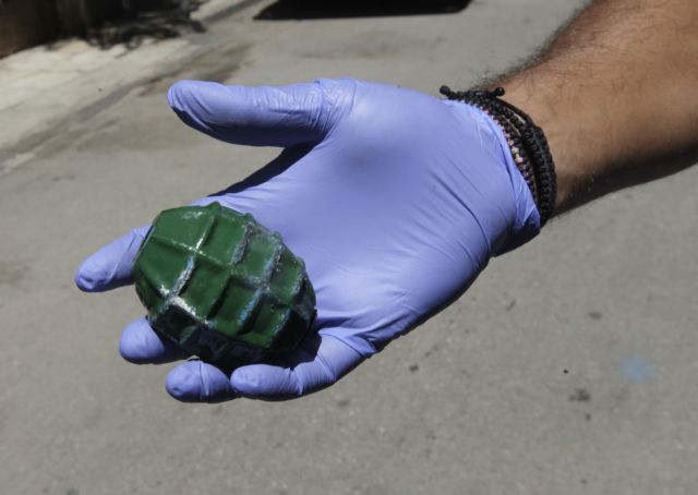 Θεσσαλονίκη: Τεχνικοί οπτικών ινών εντόπισαν τυχαία χειροβομβίδα