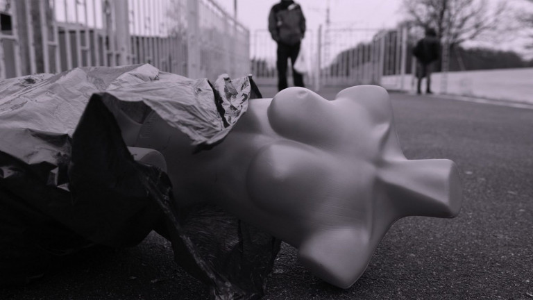 Πόσες ακόμη γυναικοκτονίες;