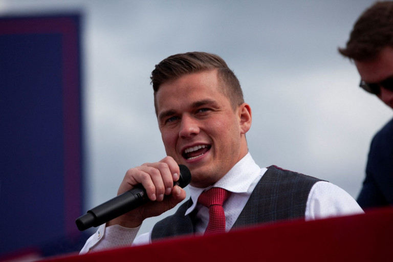 Μάντισον Κόθορν: Το νέο ομοφοβικό φυντάνι των Ρεπουμπλικανών