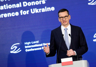 Πολωνία: Θα βοηθήσει τη Σουηδία και τη Φινλανδία «αν δεχτούν επίθεση προτού ενταχθούν στο ΝΑΤΟ»