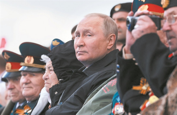 Σημάδια που δείχνουν τα προβλήματα υγείας του Βλαντίμιρ Πούτιν