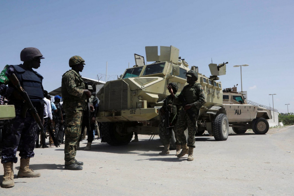 Σομαλία: Επιστρέφουν οι ΗΠΑ με νέες χερσαίες δυνάμεις – Νέο μέτωπο ανοίγει ο Μπάιντεν