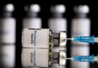 Ευλογιά των πιθήκων: Σε συμφωνία για κοινές προμήθειες εμβολίων και φαρμάκων φέρεται να κατέληξε η ΕΕ