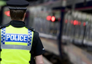 Βρετανία: Άγριος ξυλοδαρμός ηλικιωμένου μέσα στο σπίτι του