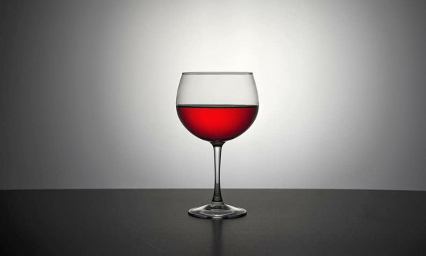 Aλκοόλ: Πιο επικίνδυνο για την καρδιά από ό,τι πιστεύαμε