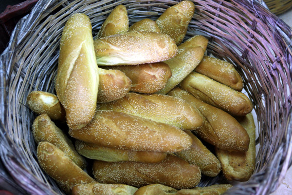 Καλάβρυτα: Νέα απάτη με θύμα ιδιοκτήτρια αρτοποιείου – Πως της άρπαξε χιλιάδες ευρώ