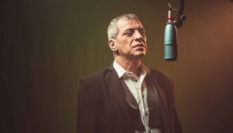 Θέμης Αδαμαντίδης: Ερωτευμένος ο τραγουδιστής - Ποια είναι η σύντροφός του