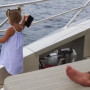 Η εκδίκηση μιας 4χρονης: Πέταξε το κινητό του πατέρα της στη θάλασσα γιατί… δεν της έδινε σημασία