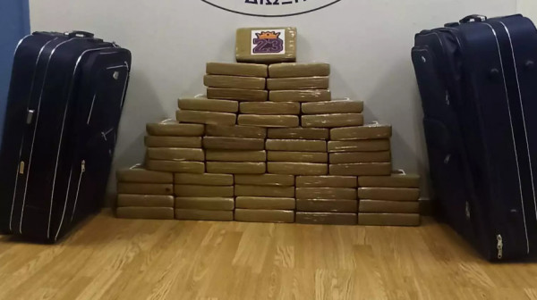 Λουτράκι: Έκρυβε 57 κιλά κοκαΐνη αξίας 1.500.000 €