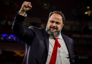 Μαρινάκης: «Τώρα τρόπαια για τη Νότιγχαμ – Τίποτα δεν είναι αδύνατο για μένα»