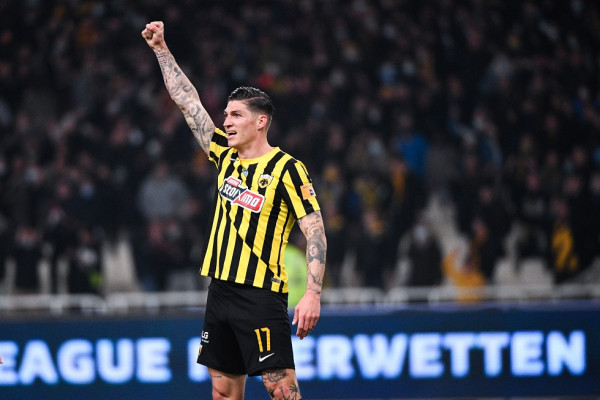 ΑΕΚ: Είναι επίσημο – Αγόρασε τα δικαιώματα του Τσούμπερ από την Άιντραχτ