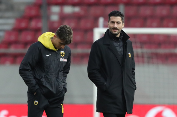 Ραγδαίες εξελίξεις στην ΑΕΚ: Παραιτήθηκε ο Κονέ