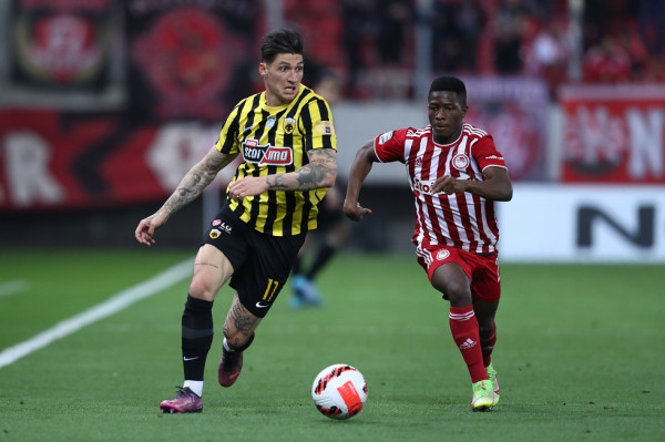 LIVE: ΑΕΚ – Ολυμπιακός 2-3 (τελικό)