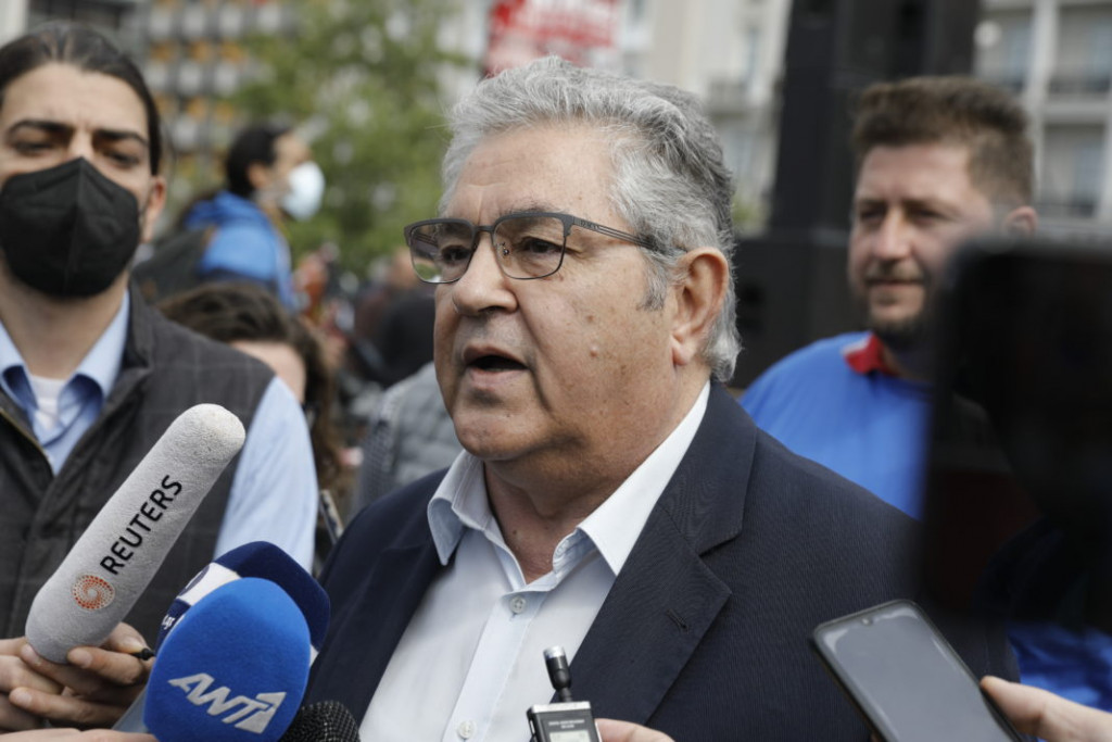 Πρωτομαγιά: «Η ταξική πάλη κινεί τον τροχό της Ιστορίας» το μήνυμα Κουτσούμπα