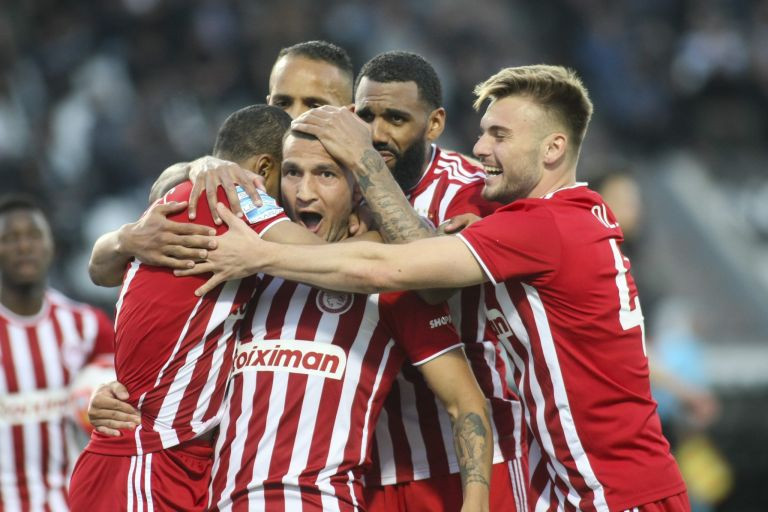 Ο Θρύλος έκανε πάρτι τίτλου μέσα στην Τούμπα (1-2)