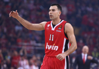 Σλούκας: «Οικογένειά μου ο Ολυμπιακός, δικαιωμένος που επέστρεψα»