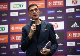 Προπονητής της χρονιάς ο Μπαρτζώκας