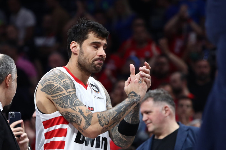 Η παρακάμερα του αγώνα Μπαρτσελόνα – Ολυμπιακός