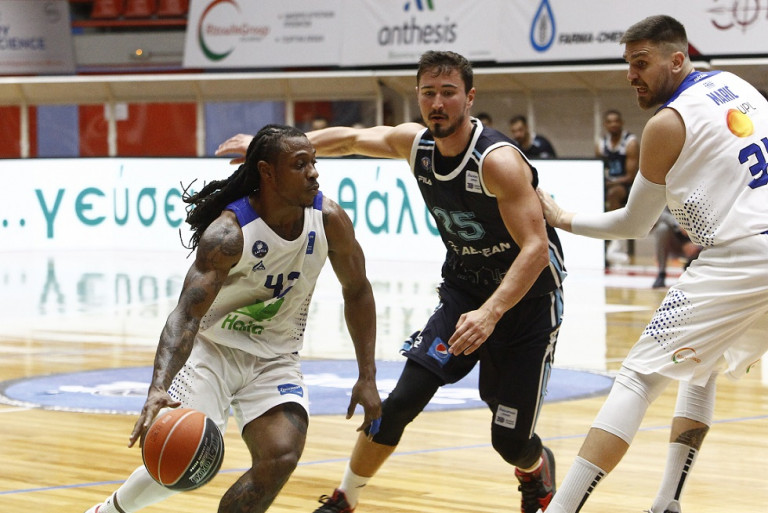 Ιστορική πρόκριση της Λάρισας (83-82)