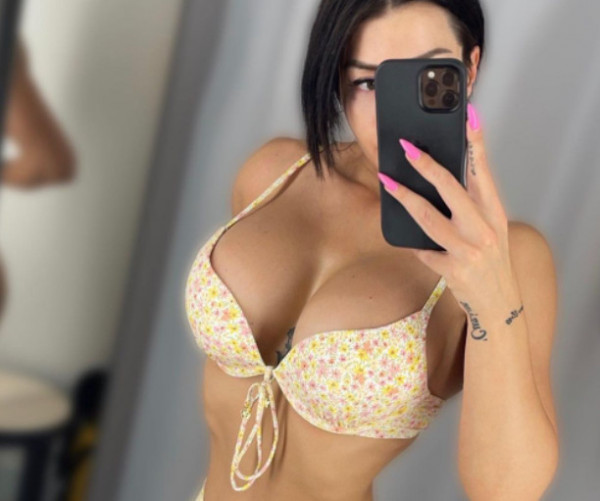 Παίκτρια ριάλιτι κολάζει με τις… ακατάλληλες φωτογραφίες της στο Instagram