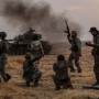 Συρία: Οποιαδήποτε στρατιωτική εισβολή στην επικράτεια συνιστά «έγκλημα πολέμου», προειδοποιεί την Άγκυρα η Δαμασκός