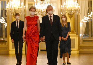 Στην Ελλάδα το βασιλικό ζεύγος του Βελγίου – Συνάντηση με τον Κυριάκο Μητσοτάκη