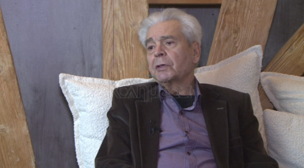 Γιάννης Μόρτζος: «Με τον Φιλιππίδη στεναχωρήθηκα, ήταν ένας καλός φίλος, δεν είχα διαφορές μαζί του»