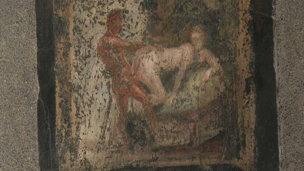 Ερωτικές σκηνές σε τοίχους της Πομπηίας αποκαλύπτουν ένα είδος πορνείου
