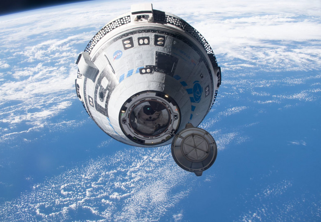 Διεθνής Διαστημικός Σταθμός: Πίσω στη Γη το νέο διαστημικό σκάφος της Boeing μετά τη δοκιμή χωρίς πλήρωμα