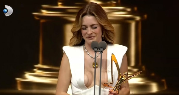 Τουρκία: Αντιδράσεις μετά την δήλωση Τούρκου πολιτικού ότι το ντεκολτέ είναι… ποινικό αδίκημα