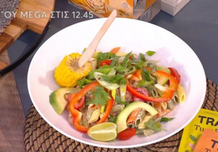 Λαχταριστή καλοκαιρινή σαλάτα με καπνιστό τόνο