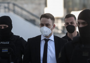 Γλυκά Νερά: Ξέσπασε σε κλάματα ο Μπάμπης Αναγνωστόπουλος κατά την ανάγνωση του ημερολογίου της Καρολάιν