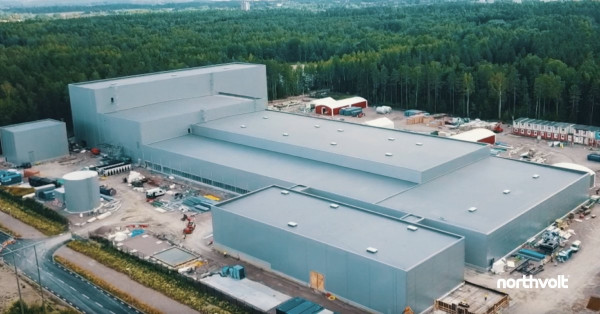 Ξεκίνησε η παραγωγή των πρώτων μπαταριών «Μade in Europe»