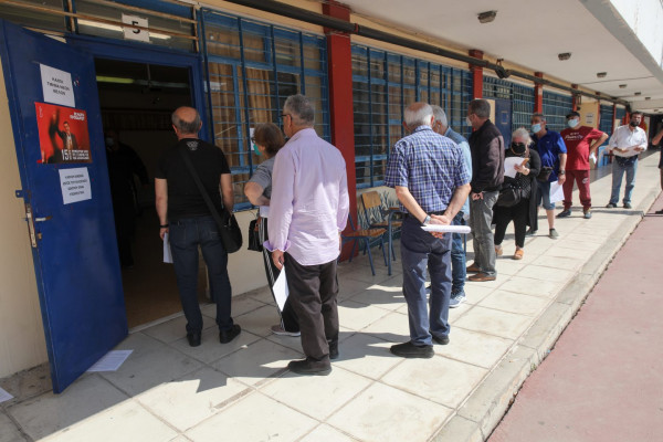 ΣΥΡΙΖΑ: Παράταση των εκλογών για μία ώρα λόγω μεγάλης συμμετοχής