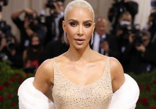 Κιμ Καρντάσιαν: Έχασε 8 κιλά σε τρεις εβδομάδες για να χωρέσει στο εμβληματικό φόρεμα της Μέριλιν Μονρόε